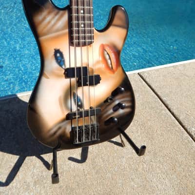Kramer 710 Bass 1989 Kline Graphic Must See Motley Crue Pin Up Girl Spector Pickups Marylin Monroe image 4