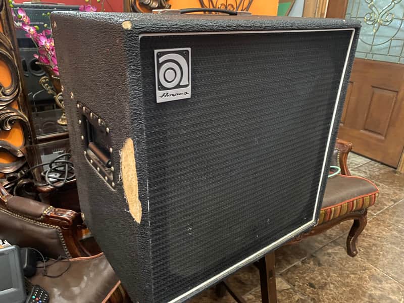 Ampeg BA-115HP 220-Watt 1x15" Bass Combo 2007 - 2013 - Black image 1