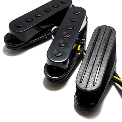 Onyx AR5 SSS Bridge, Middle & Neck Pickup Set, Bridge AlNiCo V Rail Strat Sized Humbucker + Modern Ceramic Middle & Neck Onyx Strat Single Coils image 2