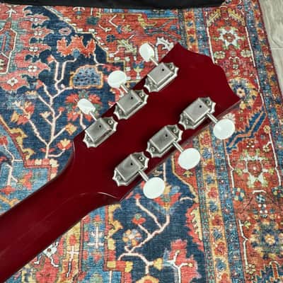 *Video* Gibson '64 J-45 ADJ Dealer Exclusive for Fuller's Guitars Cherry Sunburst - 2000 image 25
