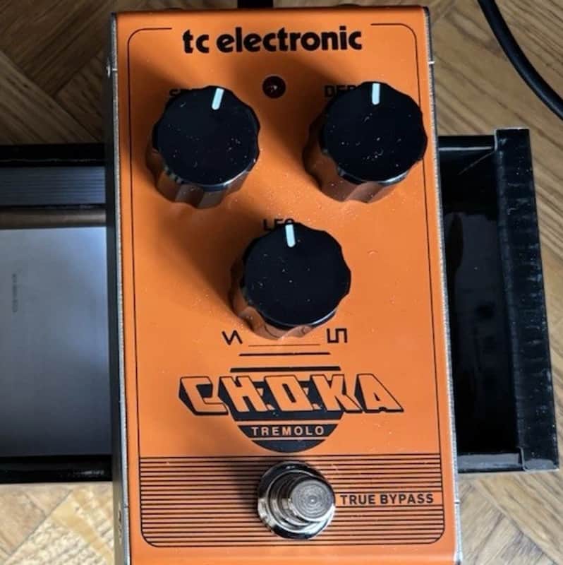 TC Electronic Choka Tremolo 2020 - Present - Orange - Vintage Tremelo Vibrato image 1