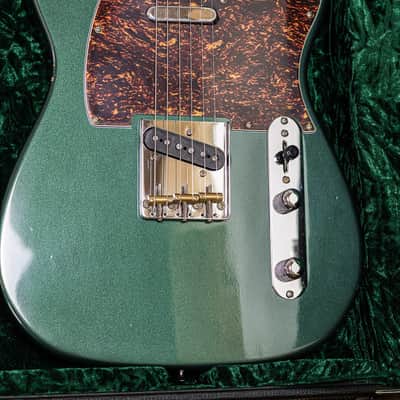 Del-Tone 60's T-style | Sherwood Green image 5