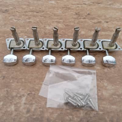 Set of Vintage Late 1960's Fender "F" Guitar Tuners w/ Screws! Original Stratocaster, Telecaster Parts! image 3