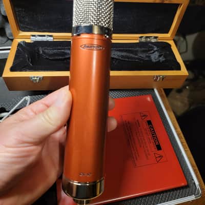Avantone Pro CV12-BLA Multipattern Large Diaphragm Tube Condenser Microphone 2019 - Present - Red image 3