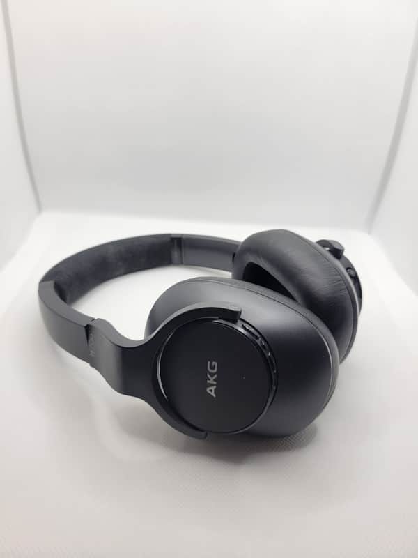 AKG N700 image 1
