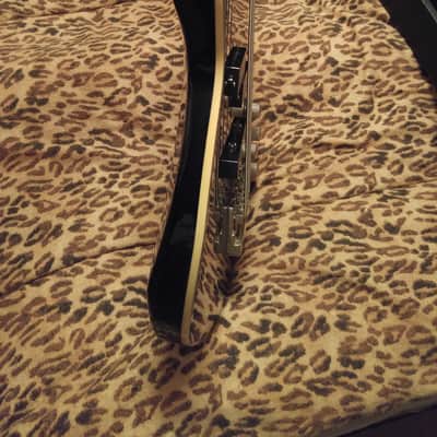 Dean Cadillac Bass Guitar 2009 Black image 7