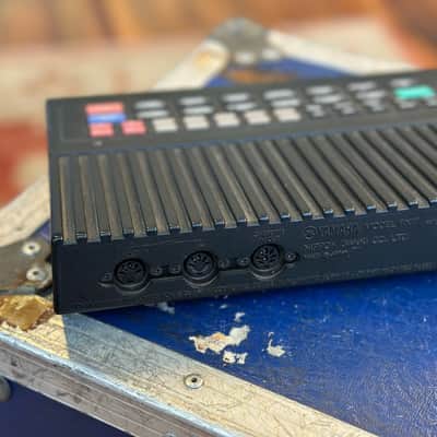 YAMAHA RX17 Digital Rhythm Programmer image 2