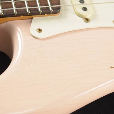 Mint Fender Limited Edition '59 Stratocaster - Relic Super Faded Aged Shell Pink image 5