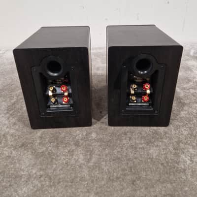 Pair OF Cambridge Audio S30 Speakers - Compact Bookshelf Design - Excellent image 4