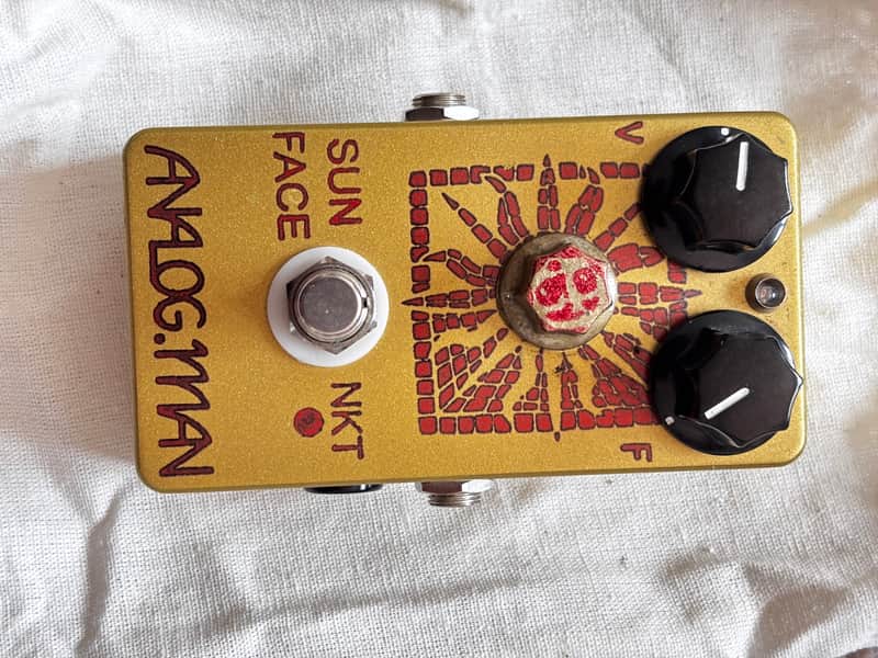 Analogman Sun Face Red Dot NKT Germanium Fuzz with Sun Dial 2017