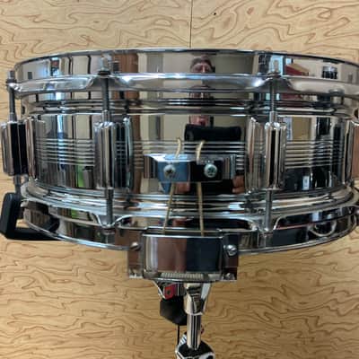 Rogers "7-Line" Dyna-Sonic 5x14" Brass Snare Drum with "Beavertail" Lugs 1963 - 1967 - Chrome imagen 4