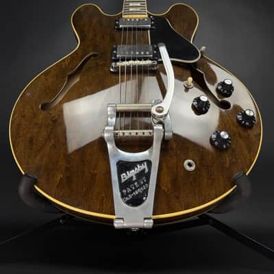 1969 Gibson ES-335 with Factory Installed Bigsby - Walnut image 3