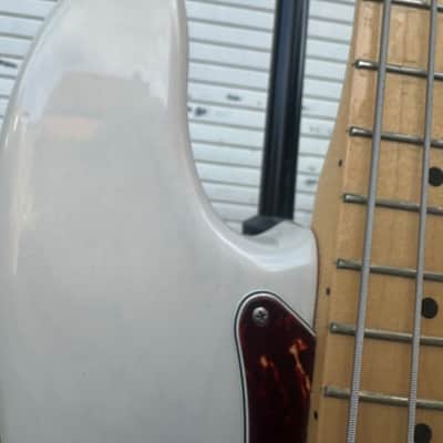 Fender American Deluxe Precision Bass image 4