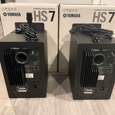 Yamaha HS7 6.5" Powered Studio Monitor (Pair) image 2