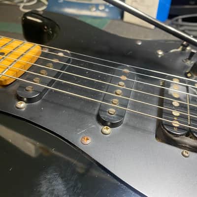 1986 Kramer Pacer Deluxe - Black - Includes Original Hardshell Case! image 17