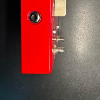 Vox Satriani Satchurator w/box & docs image 6