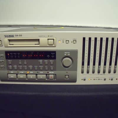 Tascam DA-88 Digital 8 Track Recorder image 1