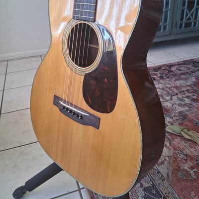 Martin slothead 0021 1960 - Gloss image 3