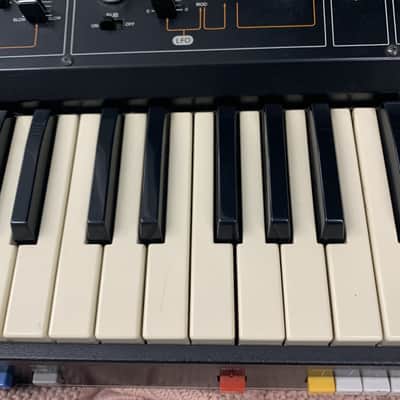 Roland Jupiter 4 1978-1981 - Black and grey metal chassis wood siding image 2