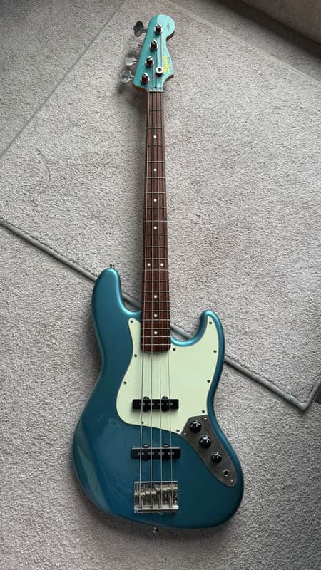 Squier James Johnston Signature Jazz Bass