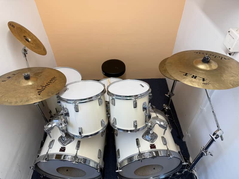 Tama Swingstar 80's - White Double Bass Kit | Reverb
