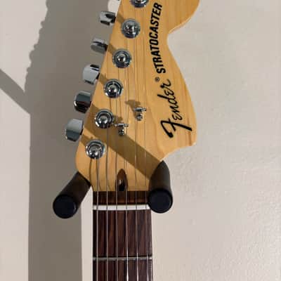 Fender American Special Stratocaster 2013 - White image 3