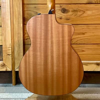 Taylor 114ce Sapele Spruce Lefthanded - Natural image 8