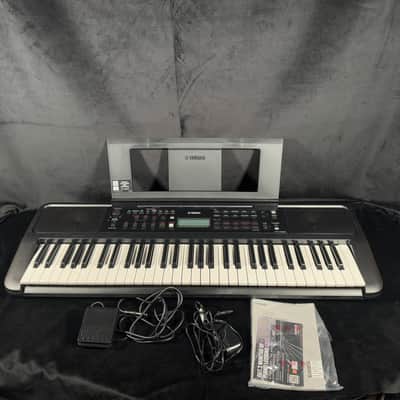 Yamaha PSR-E383 - Black