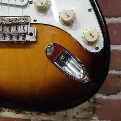 Tokai TST-50 Goldstar Sound 6-Strings Electric Guitar 1984 - Tobacco Burst image 2