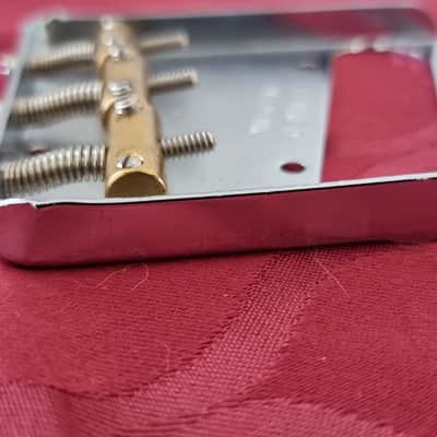 Fender Telecaster Bridge 2023 - Chrome / Brass image 4