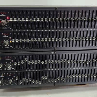 DBX Graphic Equalizer Limiter MODEL 2231 Type III™ NR (Noise Reduction) Dual Channel 30-Band Graphic Equalizer image 8