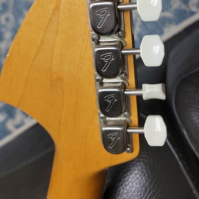 Fender F Tuners - F logo - Vintage - 1968 - White Cream Ivory Pegs - full kit image 4