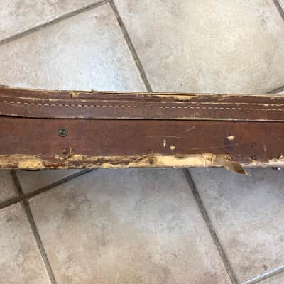 Vintage 1957 Gibson Les Paul 4 Latch Brown Case Pink Lining image 16