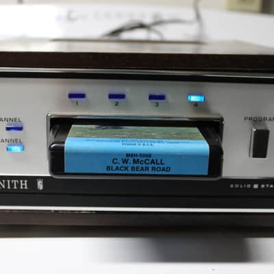 Restored Zenith D762W-1 8 track player image 4