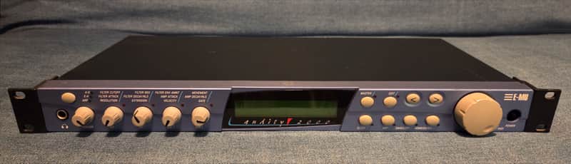 E-MU Systems Audity 2000 64-Voice Rackmount Synthesizer - Just missing Power knob1998 - 2000 - Blue image 1