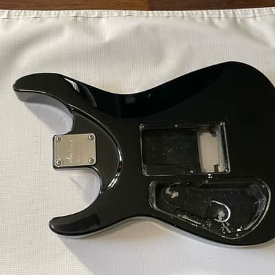 2002 Made in Japan Jackson DK2 Pile O' Skulls Graphic Guitar Body Floyd Ready image 13