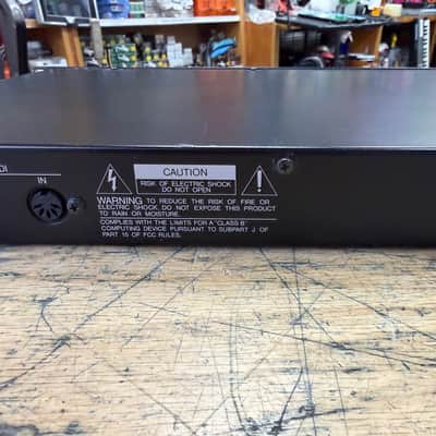Used Yamaha TX1P Piano Tone Generator Rack Effect Made in Japan image 10