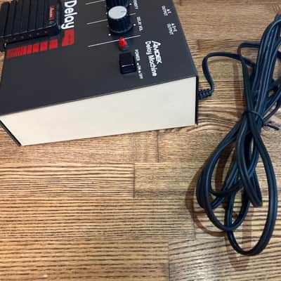 100V] Amdek DMK-100 MIJ Japan Rare Vintage Guitar Effect Pedal