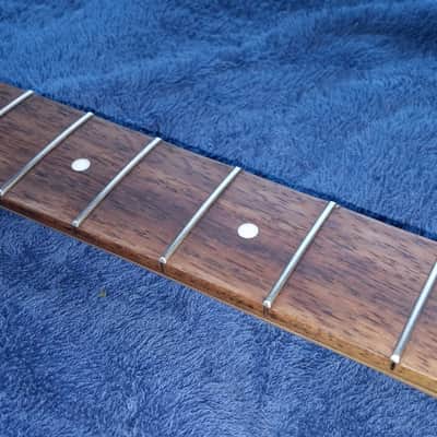 Clean- Fender/Squire- 22 fret Stratocaster neck w/70's headstock, rosewood board, skunk stripe image 3