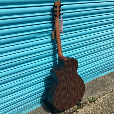 Enya EGA-X1 Pro EQ Electro- Acoustic Guitar With Effects Inc. Padded Gig Bag and Accessories image 12