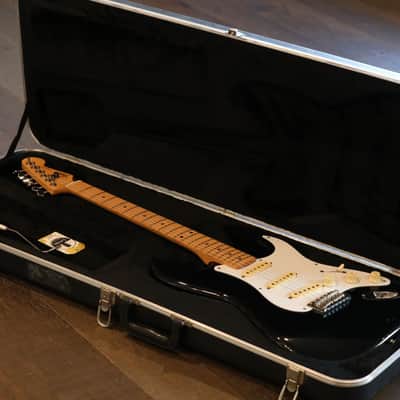 1984-1987 Fender Stratocaster Double-Cut Electric Guitar Black + OHSC image 21
