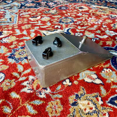 Prototype - Isle Of Tone Luxe 64 Fuzz #4 with Mullard OC81D Red Dot transistor image 5