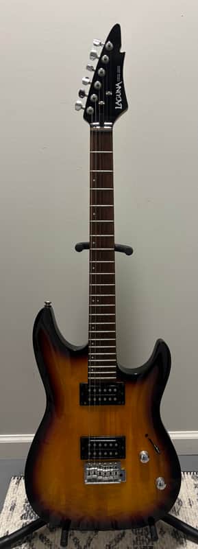 Laguna LE122 Sunburst Electric Guitar w Strap image 1