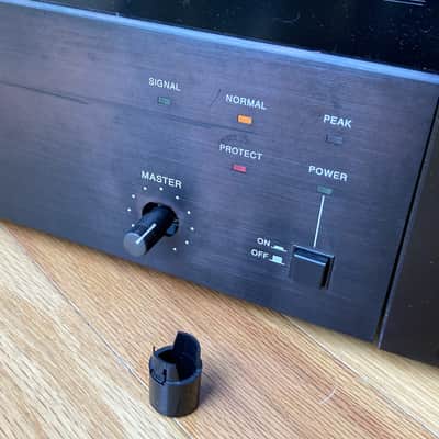 Toa P-912MK2 120W power amplifier with U-03S input module image 4