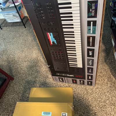 Akai MPC Key 61 Standalone Workstation Synthesizer 2024 - Present - Black image 8