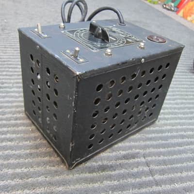 Standard PA-10 Vintage Variac, Variable Voltage Adjustment 2 Scales, 0-70V + 70-116V, 10 AMP, Meter, Early Vintage, Working, USA 1940s/50s - Black image 4