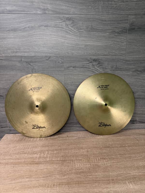 Zildjian Avedis Zildjian New Beat Hi-hats - 14 inches Cymbal Pair #3186 image 1