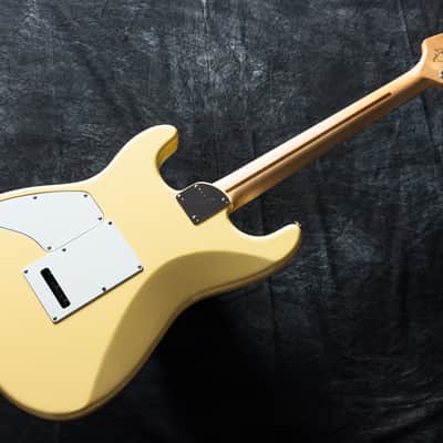 Fender Japan Mami Stratocaster Omochi 2022 - Vintage White - EXCELLENT condition image 11