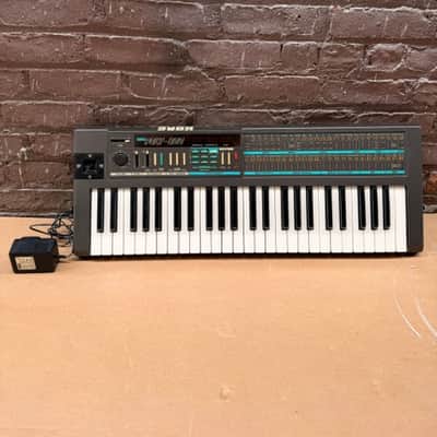 Korg Poly-800
