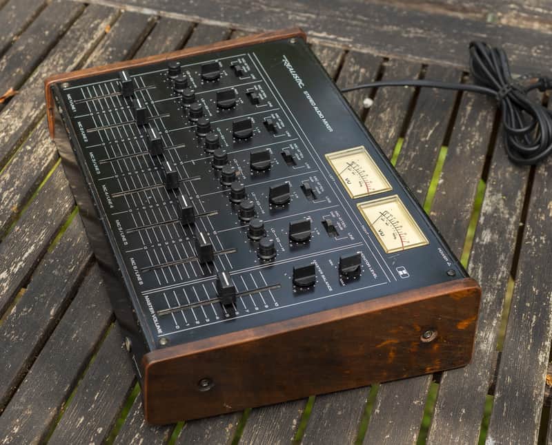 Realistic 32-1210A - Stereo audio mixer - 1983 | Reverb